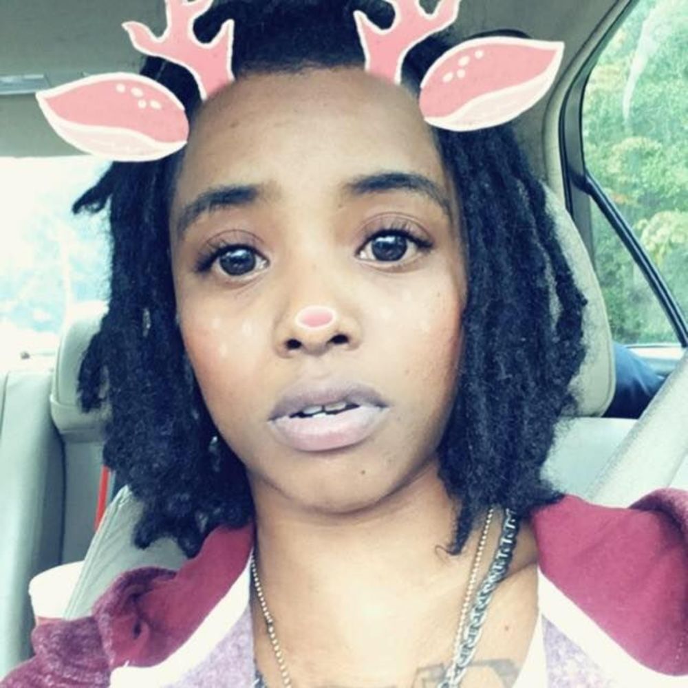 Meet your Posher, Tazz